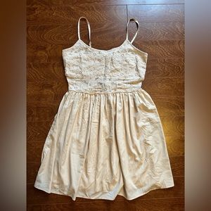 Cute cream & lace mini dress
